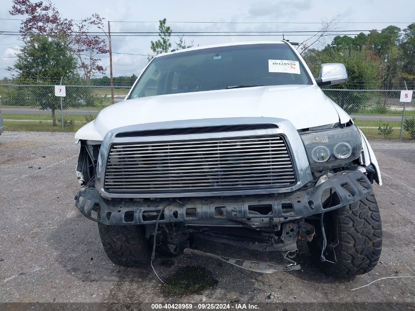 5TFEY5F1XAX082548 2010 Toyota Tundra Grade 5.7L V8