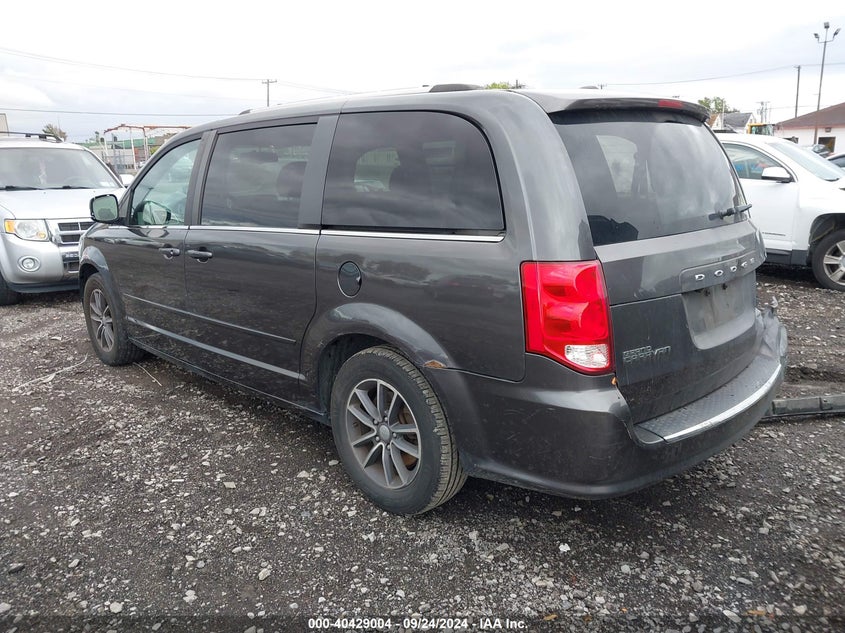 VIN 2C4RDGCG8HR699795 2017 DODGE GRAND CARAVAN SXT