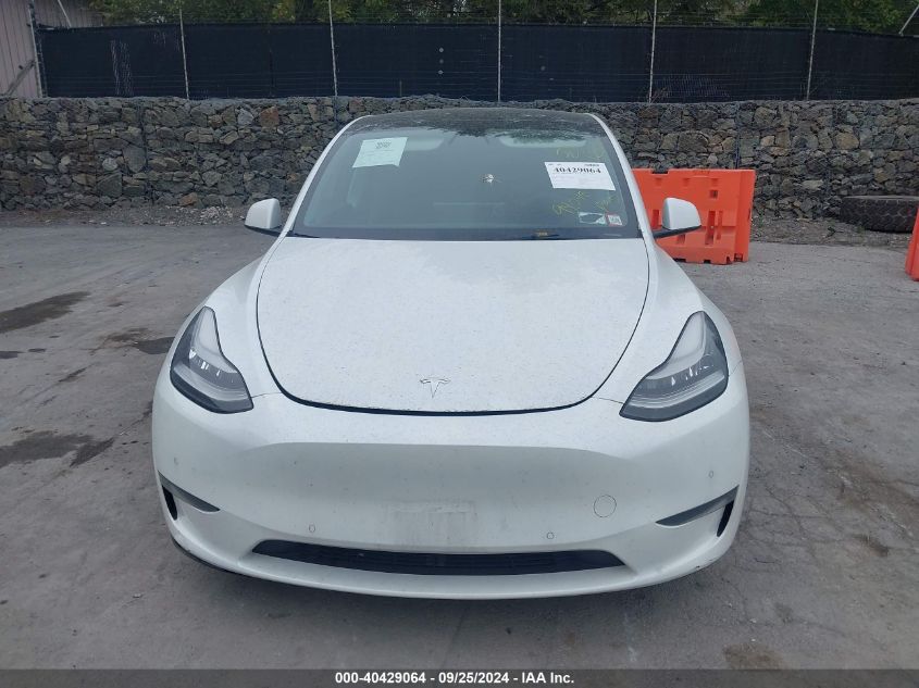 2021 Tesla Model Y Long Range Dual Motor All-Wheel Drive VIN: 5YJYGDEE4MF090674 Lot: 40429064