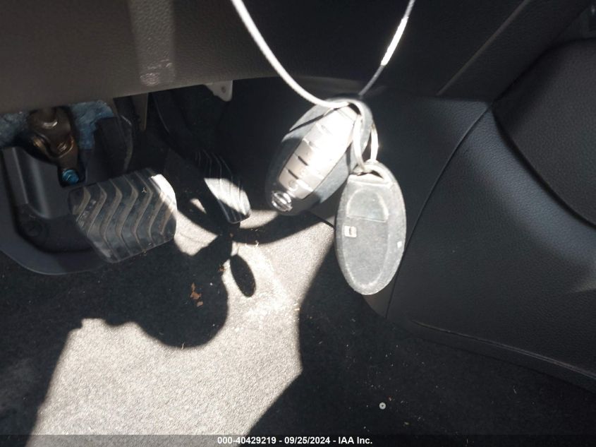 2019 NISSAN ROGUE SV - JN8AT2MT6KW257213