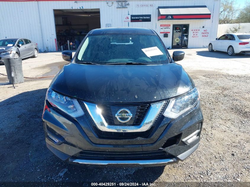 2017 Nissan Rogue S VIN: KNMAT2MTXHP571381 Lot: 40429251