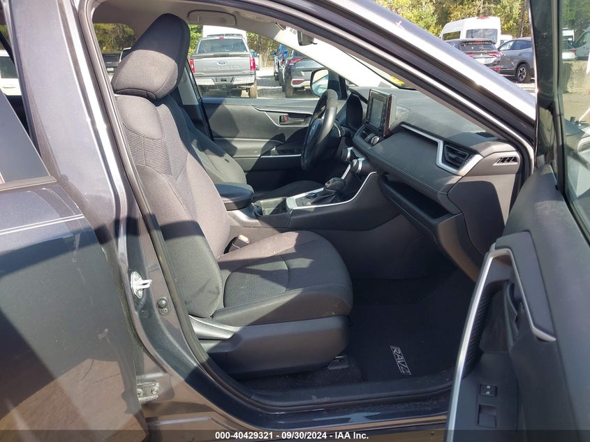 VIN 2T3LWRFV2KW042087 2019 TOYOTA RAV4 HYBRID LE