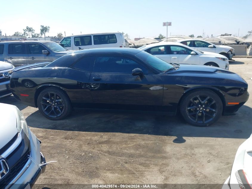 2C3CDZAG8KH714687 2019 Dodge Challenger Sxt