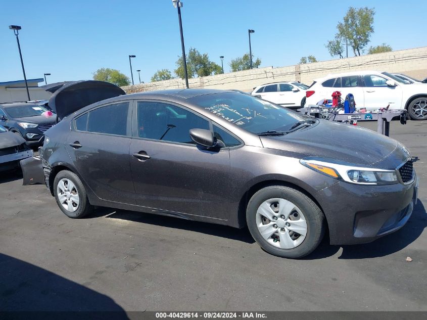 2017 Kia Forte Lx VIN: 3KPFK4A73HE131353 Lot: 40429614