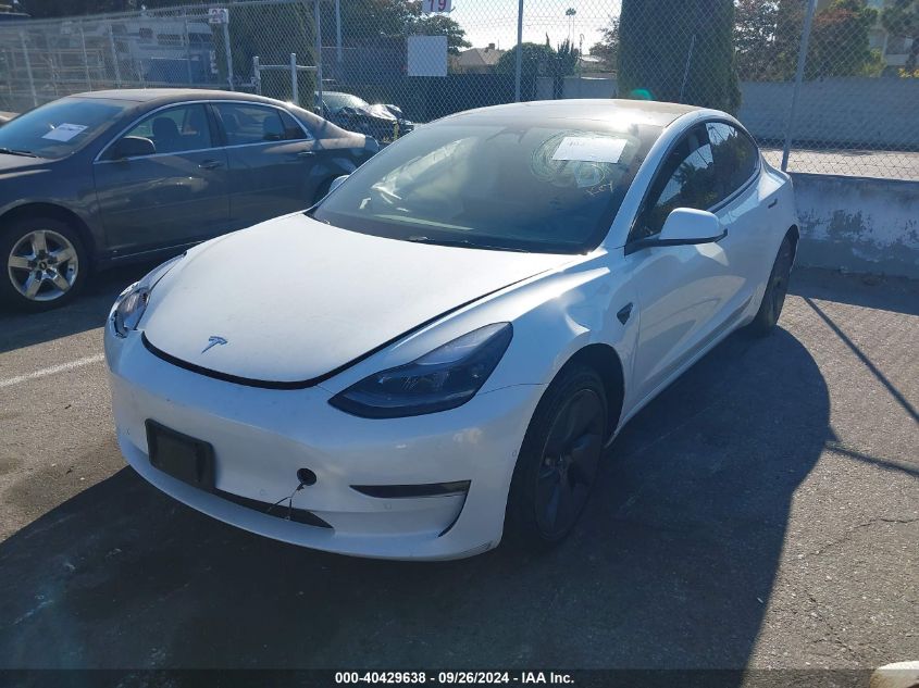 5YJ3E1EA9NF314440 2022 TESLA MODEL 3 - Image 2