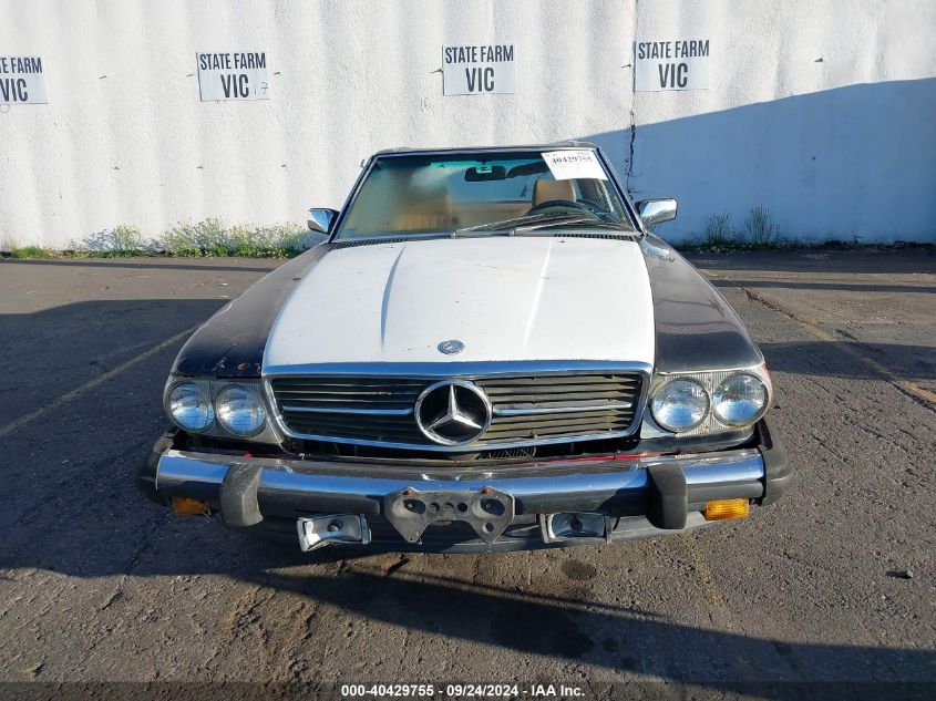 Auction sale of the 1989 MERCEDES BENZ 560 , vin: WDBBA48D9KA093505, lot number: 40429755