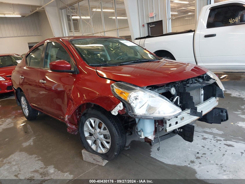 NISSAN VERSA 1.6 SV 2017