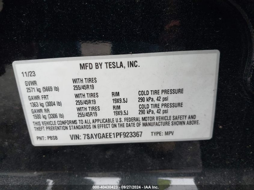 2023 Tesla Model Y Awd/Long Range Dual Motor All-Wheel Drive VIN: 7SAYGAEE1PF923367 Lot: 40430423