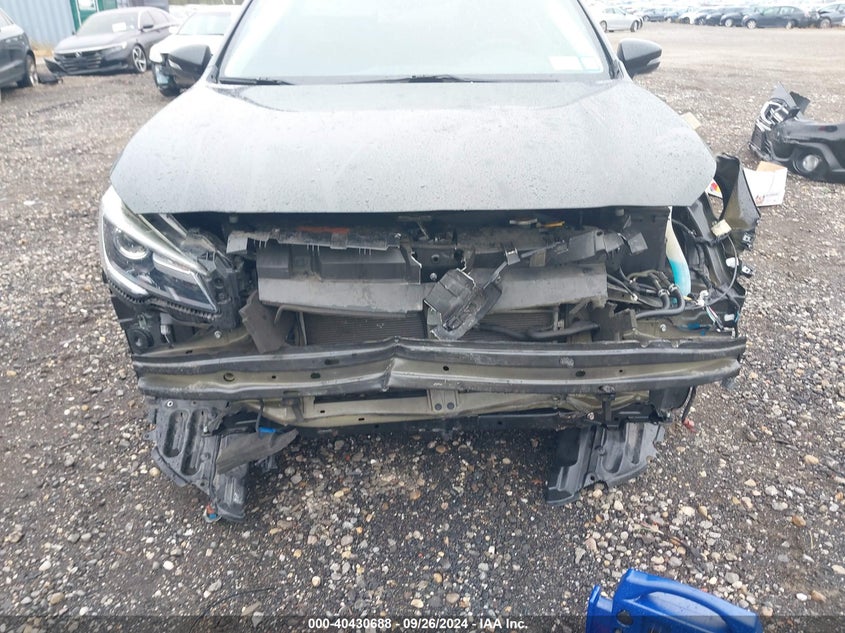 VIN 4S4BSENC8J3307026 2018 SUBARU OUTBACK 3.6R LIMITED