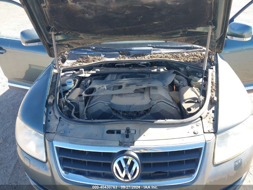 WVGCM67L64D012085 2004 Volkswagen Touareg V8