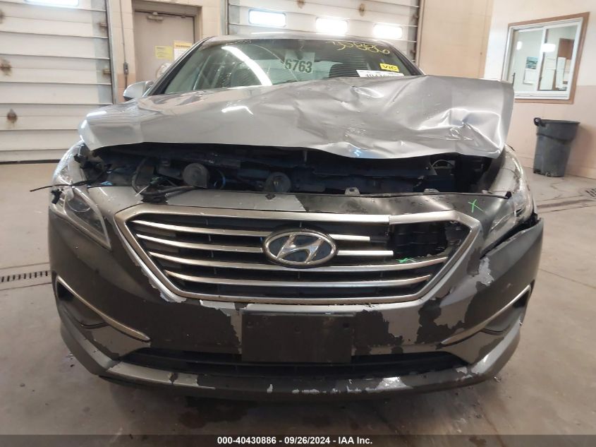 2016 HYUNDAI SONATA SE - 5NPE24AFXGH339999