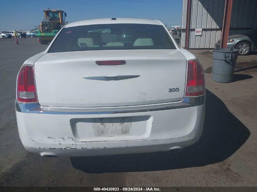 2C3CCAAG2DH738894 2013 Chrysler 300 Motown