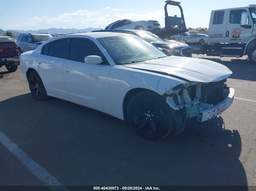 2C3CDXHG3JH156014 2018 DODGE CHARGER - Image 1