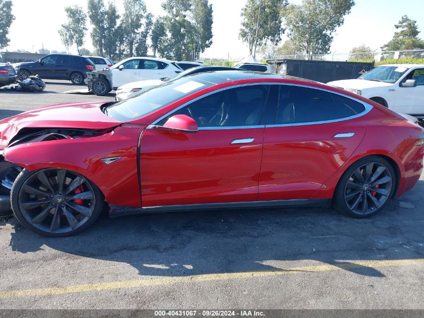 2015 Tesla Model S 85D/P85D VIN: 5YJSA1H43FF082819 Lot: 40431067