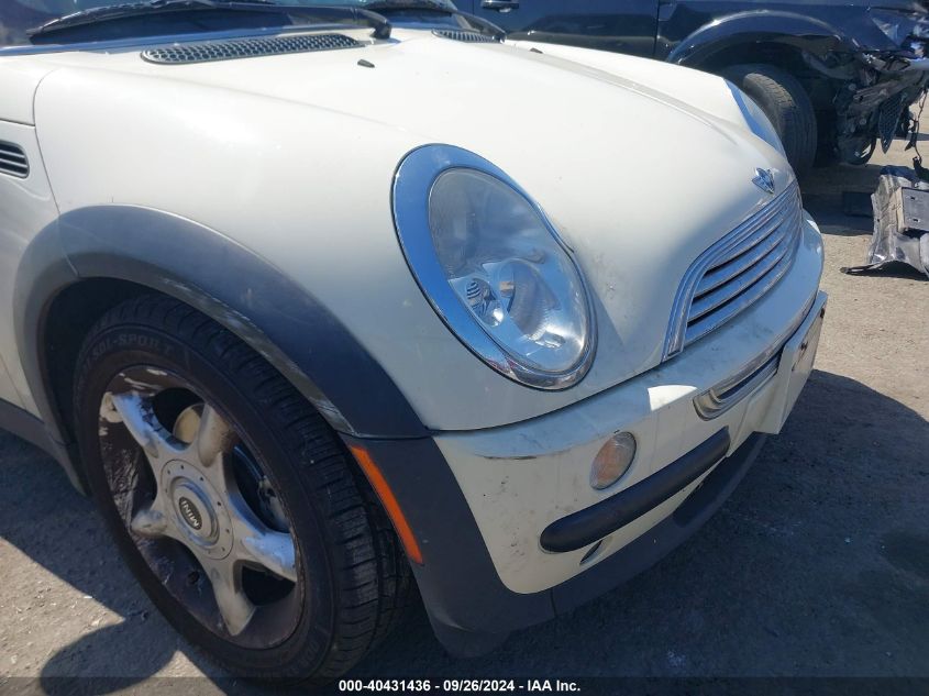 2004 Mini Cooper VIN: WMWRC33444TJ62133 Lot: 40431436