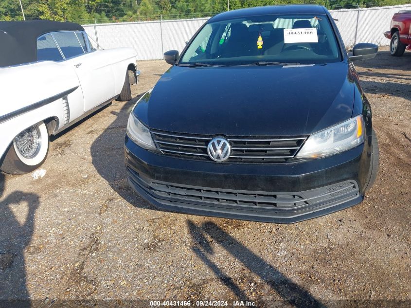 3VWD17AJXFM242618 2015 Volkswagen Jetta 1.8T Se