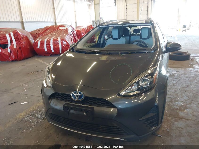 JTDKDTB31J1599427 2018 Toyota Prius C One