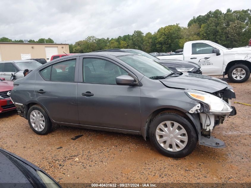 2018 Nissan Versa 1.6 S VIN: 3N1CN7AP2JL862100 Lot: 40431632