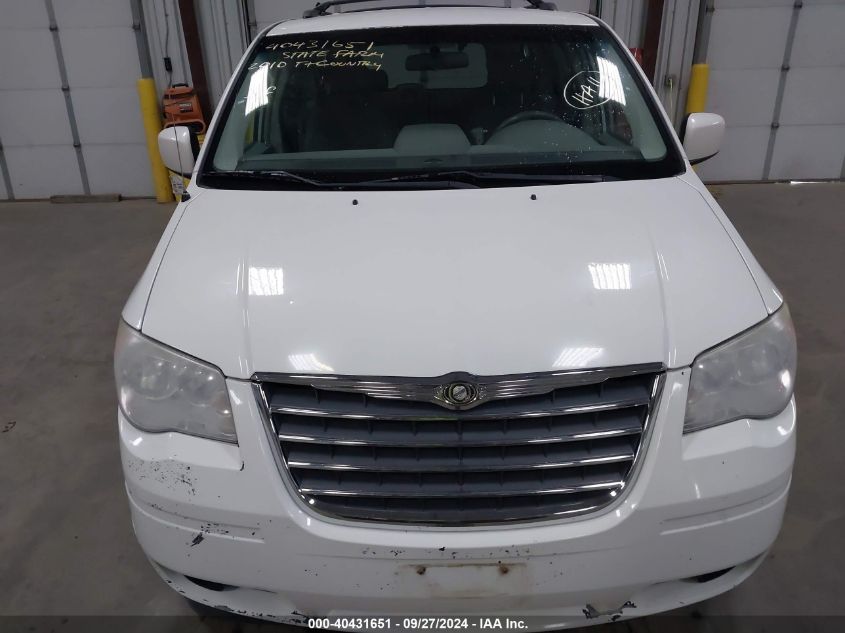 2A4RR5D12AR109106 2010 Chrysler Town & Country Touring