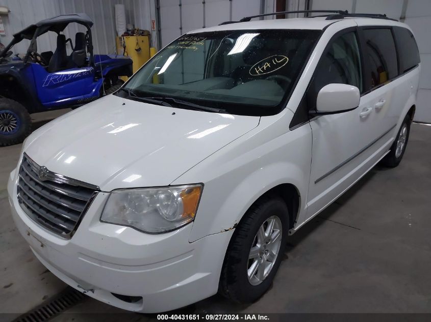 2A4RR5D12AR109106 2010 Chrysler Town & Country Touring