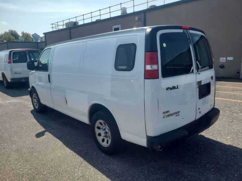 2010 Chevrolet Express 1500 Work Van VIN: 1GCUHAD44A1178826 Lot: 40431831