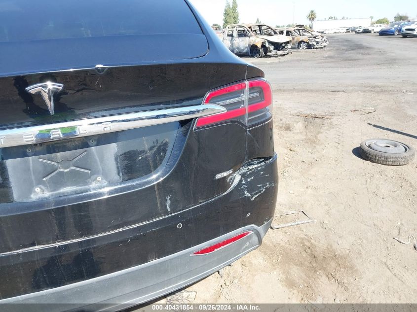 2016 Tesla Model X VIN: 5YJXCAE21GF001711 Lot: 40431854