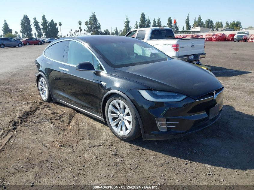 5YJXCAE21GF001711 2016 TESLA MODEL X - Image 1