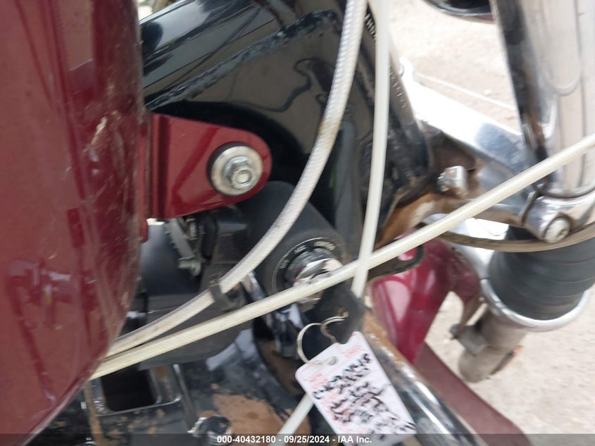 2000 HARLEY-DAVIDSON XL883 HUGGER - 1HD4CEM17YK147214