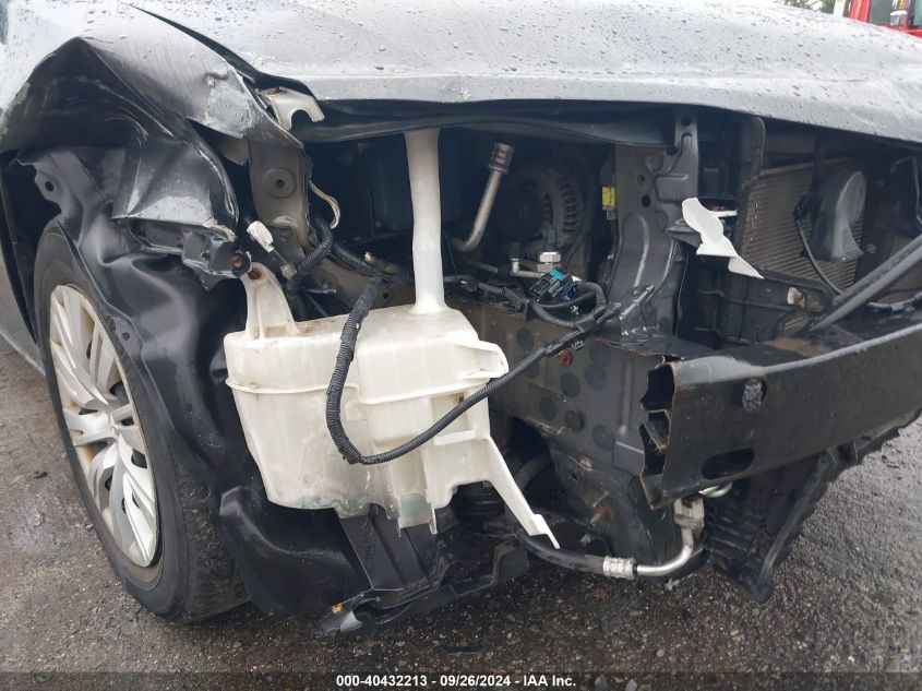 4T4BF1FK5CR165689 2012 Toyota Camry Le