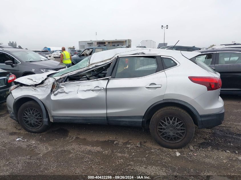 2018 Nissan Rogue Sport S VIN: JN1BJ1CR7JW262279 Lot: 40432288