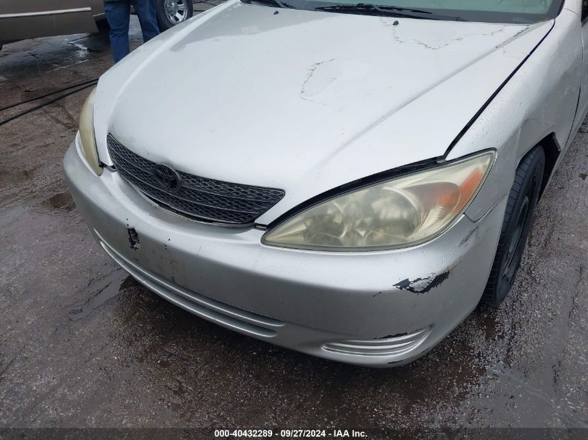 2004 Toyota Camry Le VIN: 4T1BE32K54U813080 Lot: 40432289