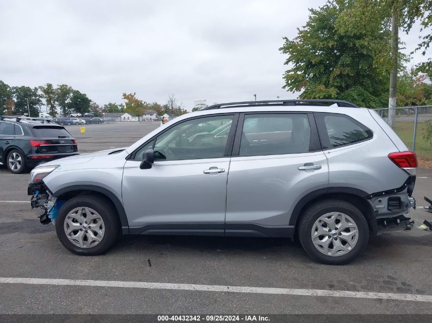 2019 Subaru Forester VIN: JF2SKACC6KH418745 Lot: 40432342