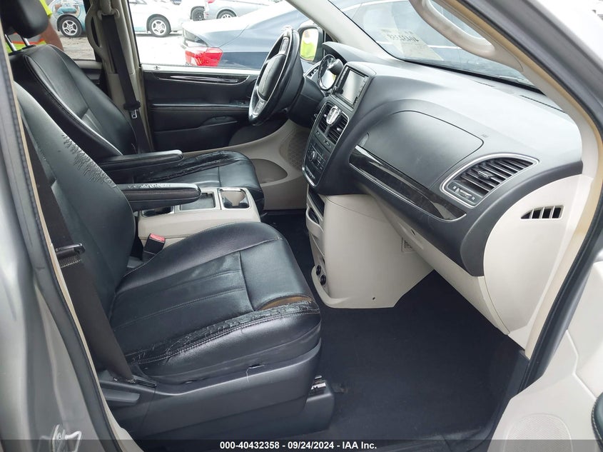 2014 CHRYSLER TOWN & COUNTRY TOURING - 2C4RC1BG6ER382725