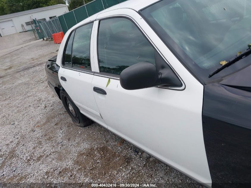 2006 Ford Crown Victoria Police/Police Interceptor VIN: 2FAHP71W96X142440 Lot: 40432416