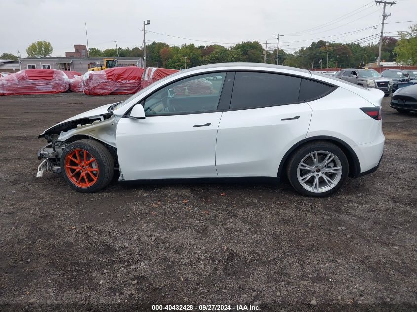 2020 Tesla Model Y Long Range Dual Motor All-Wheel Drive VIN: 5YJYGDEE1LF006132 Lot: 40432428