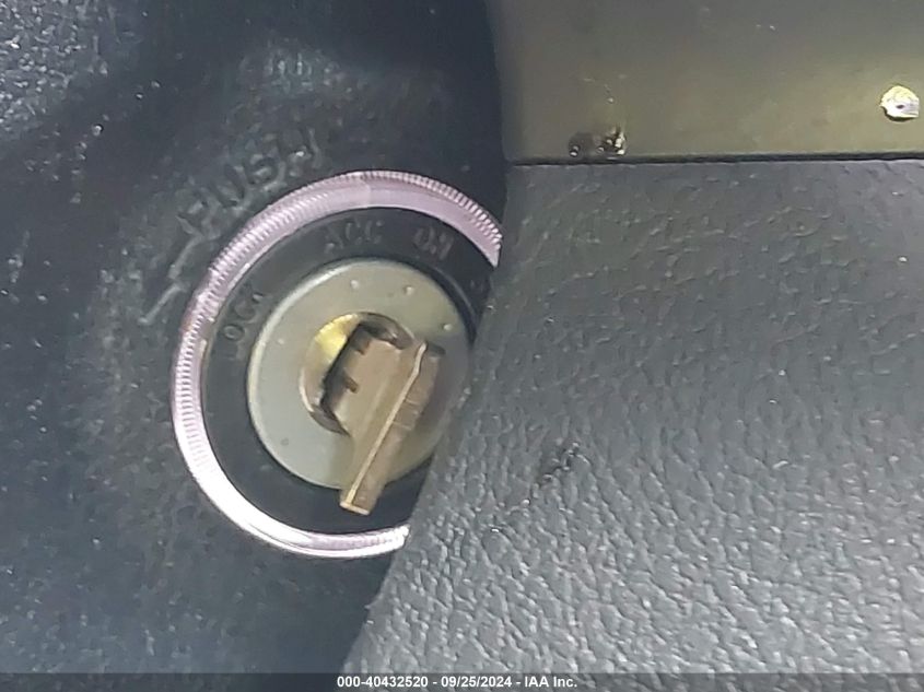 4T1BF1FKXDU222724 2013 Toyota Camry Se