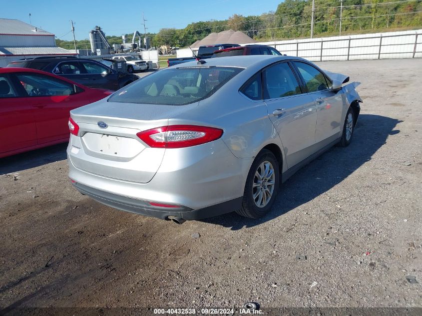 VIN 3FA6P0G7XFR124882 2015 Ford Fusion, S no.4