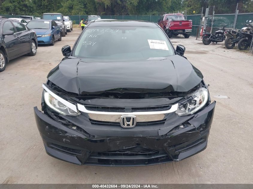 19XFC2F55JE024173 2018 Honda Civic Lx