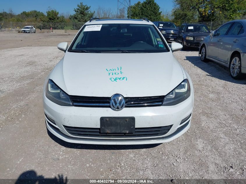 3VWCA7AU7FM515035 2015 Volkswagen Golf Sportwagen Tdi Se 4-Door