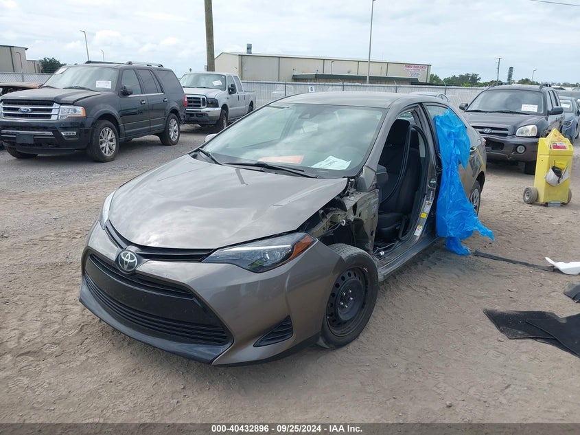 VIN 2T1BURHE6KC196200 2019 TOYOTA COROLLA LE