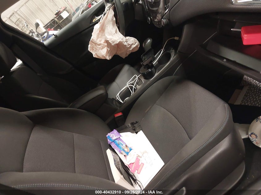 2016 CHEVROLET CRUZE LT AUTO - 1G1BE5SM1G7298060