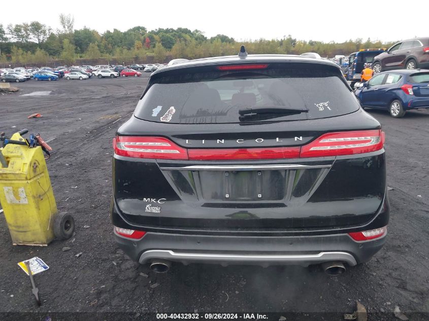 2019 Lincoln Mkc Standard VIN: 5LMCJ1D98KUL39439 Lot: 40432932