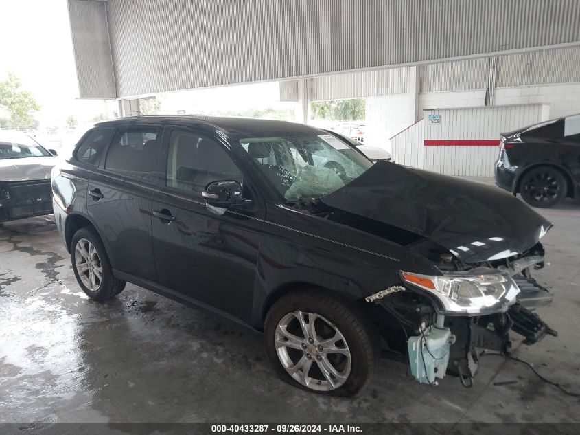 JA4AD3A32EZ011257 2014 Mitsubishi Outlander Se