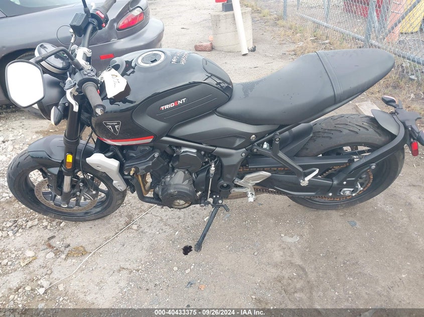 2022 TRIUMPH MOTORCYCLE TRIDENT 660 - SMTL10UL0NTAV6447