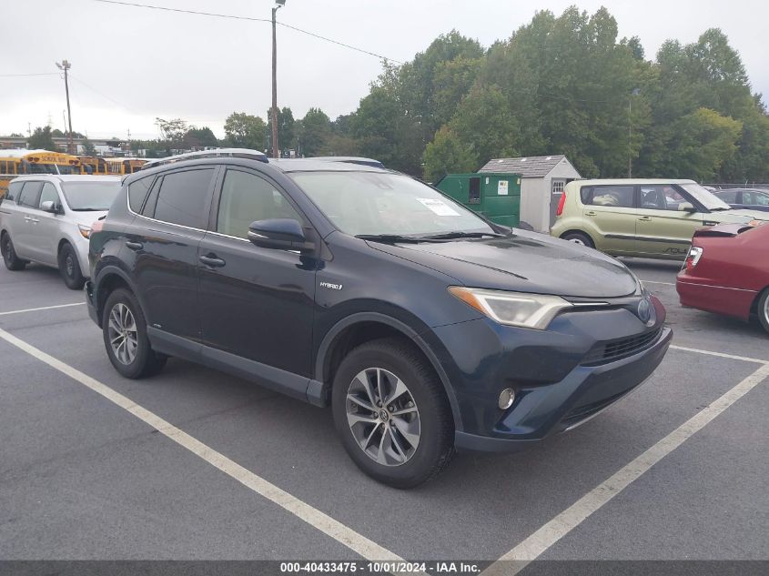 2017 Toyota Rav4 Hv Le/Xle VIN: JTMRJREV8HD102938 Lot: 40433475