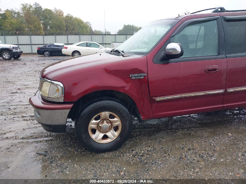 1998 Ford Expedition Eddie Bauer/Xlt VIN: 1FMRU17L4WLA70749 Lot: 40433572