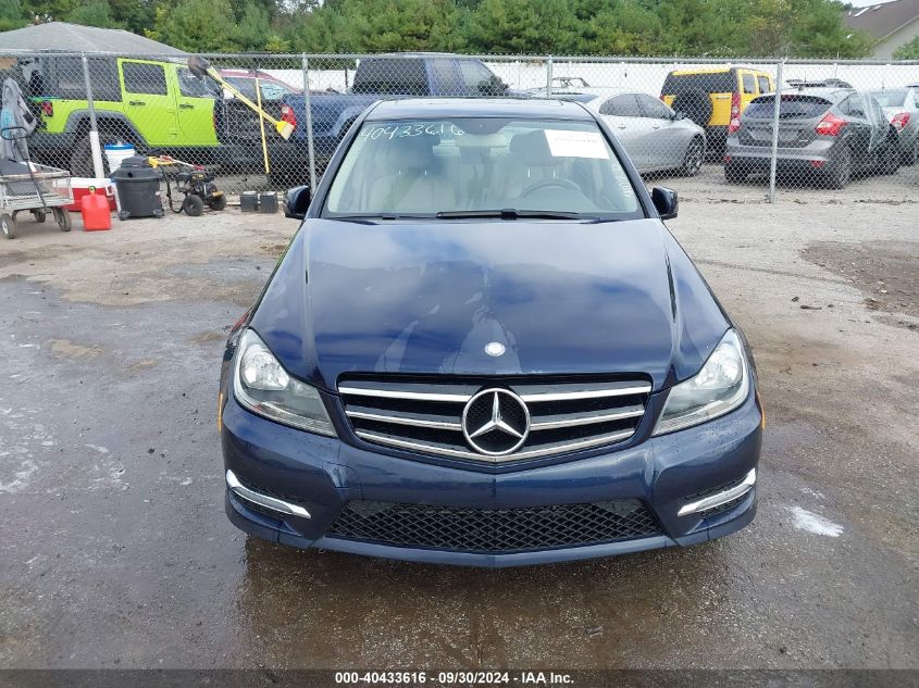 2014 Mercedes-Benz C 300 Luxury 4Matic/Sport 4Matic VIN: WDDGF8ABXEA939823 Lot: 40433616