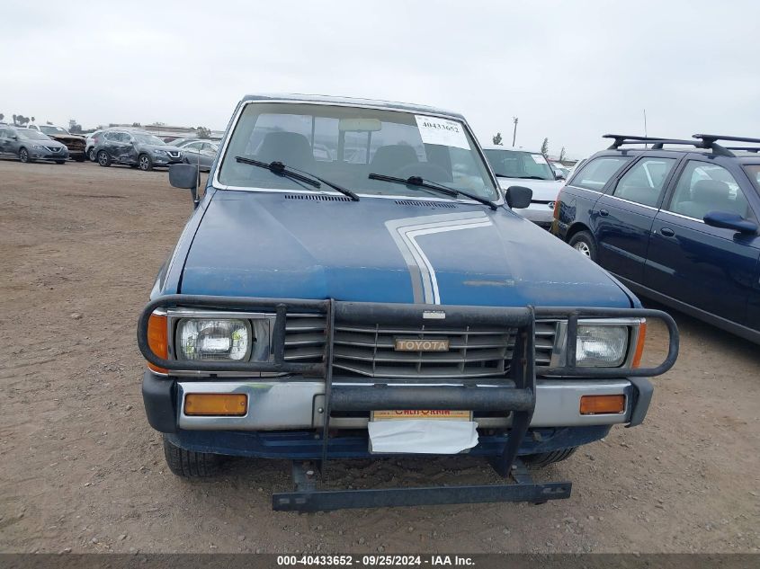 1984 Toyota Pickup 1/2 Ton Rn55 Sr5 VIN: JT4RN55S8E0031830 Lot: 40433652