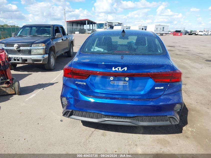 2024 Kia Forte Lxs VIN: 3KPF24AD8RE741174 Lot: 40433735