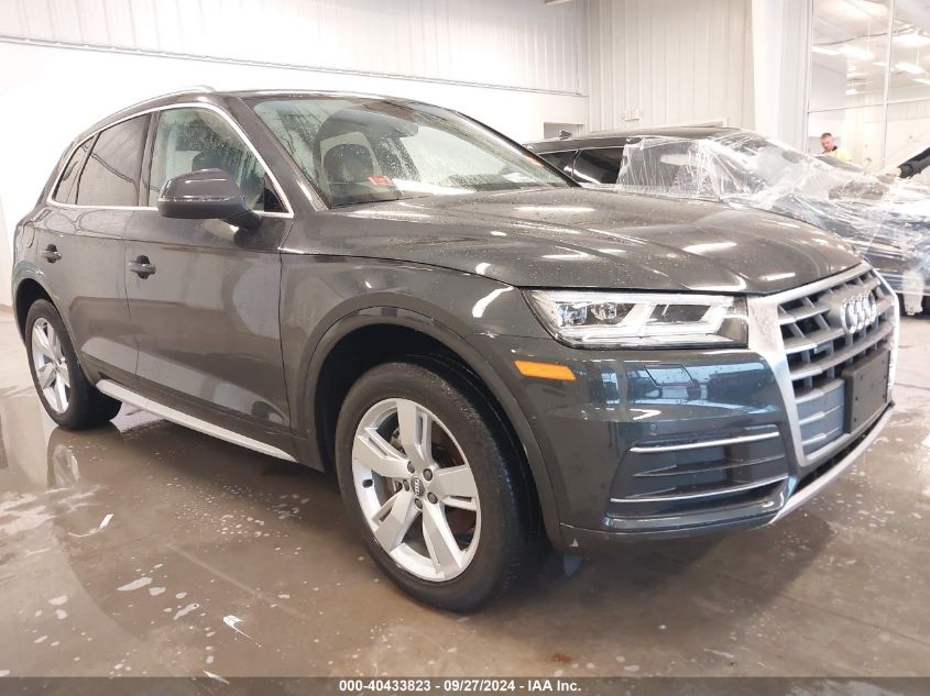 WA1BNAFY7K2079875 2019 AUDI Q5 - Image 1